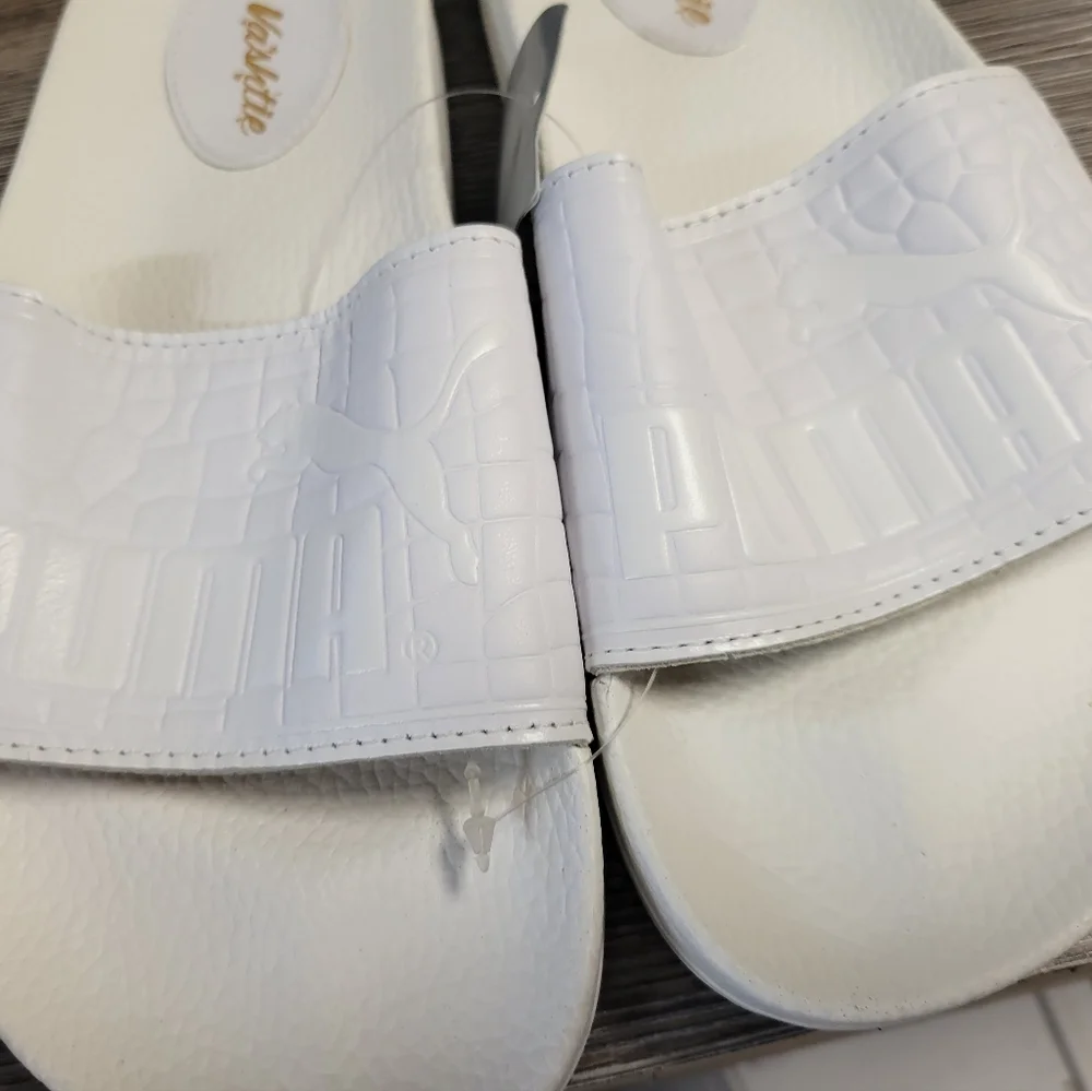 Puma NEW Slides Top Slides X Vashtie Mens 7.5 Women's 9 White- Gold‎